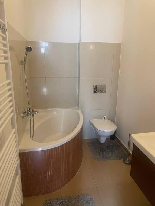 Apartman Pistacia Priame Centrum Bb Banská Bystrica Eksteriør bilde